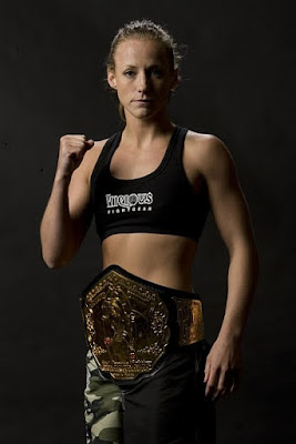 Lisa Ward - mma fighters , woman someone martial artists , woman someone fighter